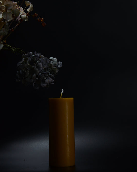 BEESWAX PILLAR CANDLE LARGE